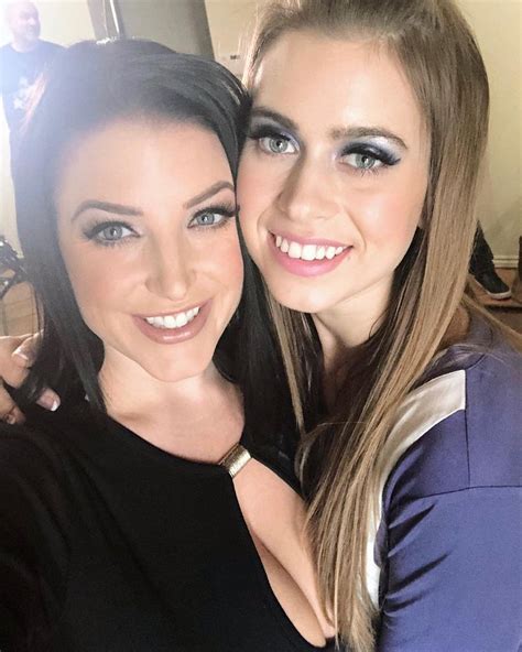 Angela White Lesbian Porn Videos 